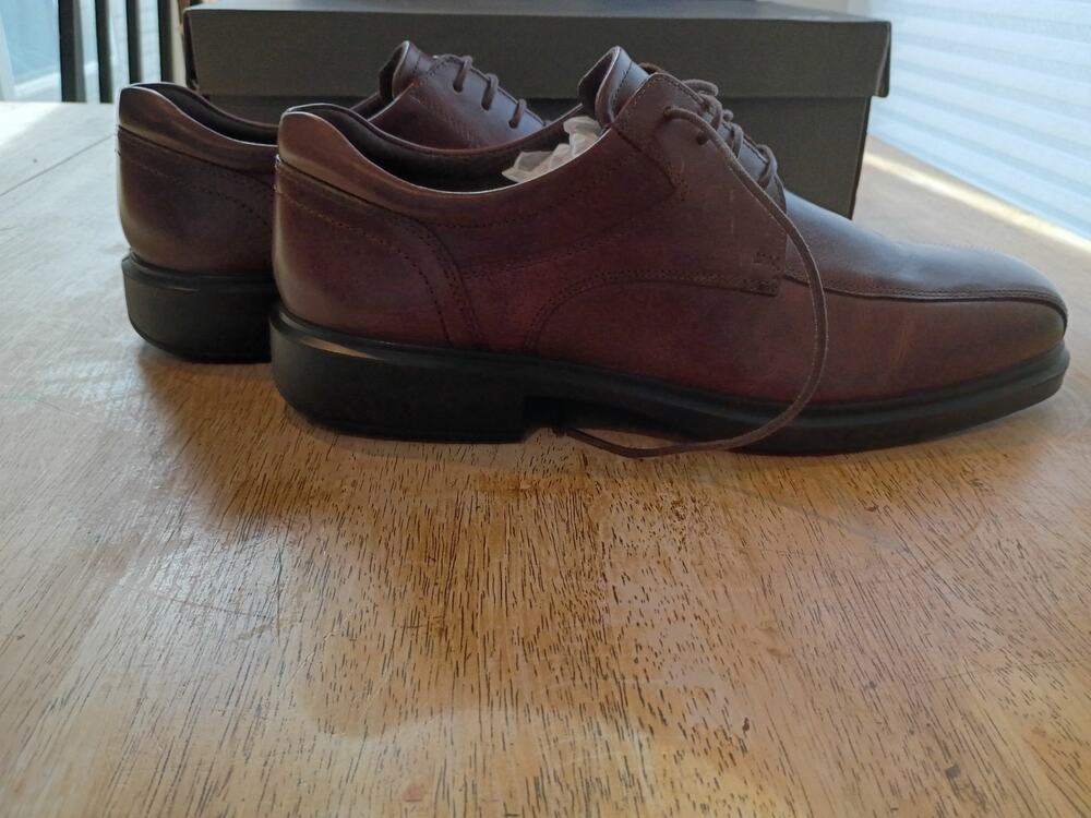 Ecco Mens Shoes